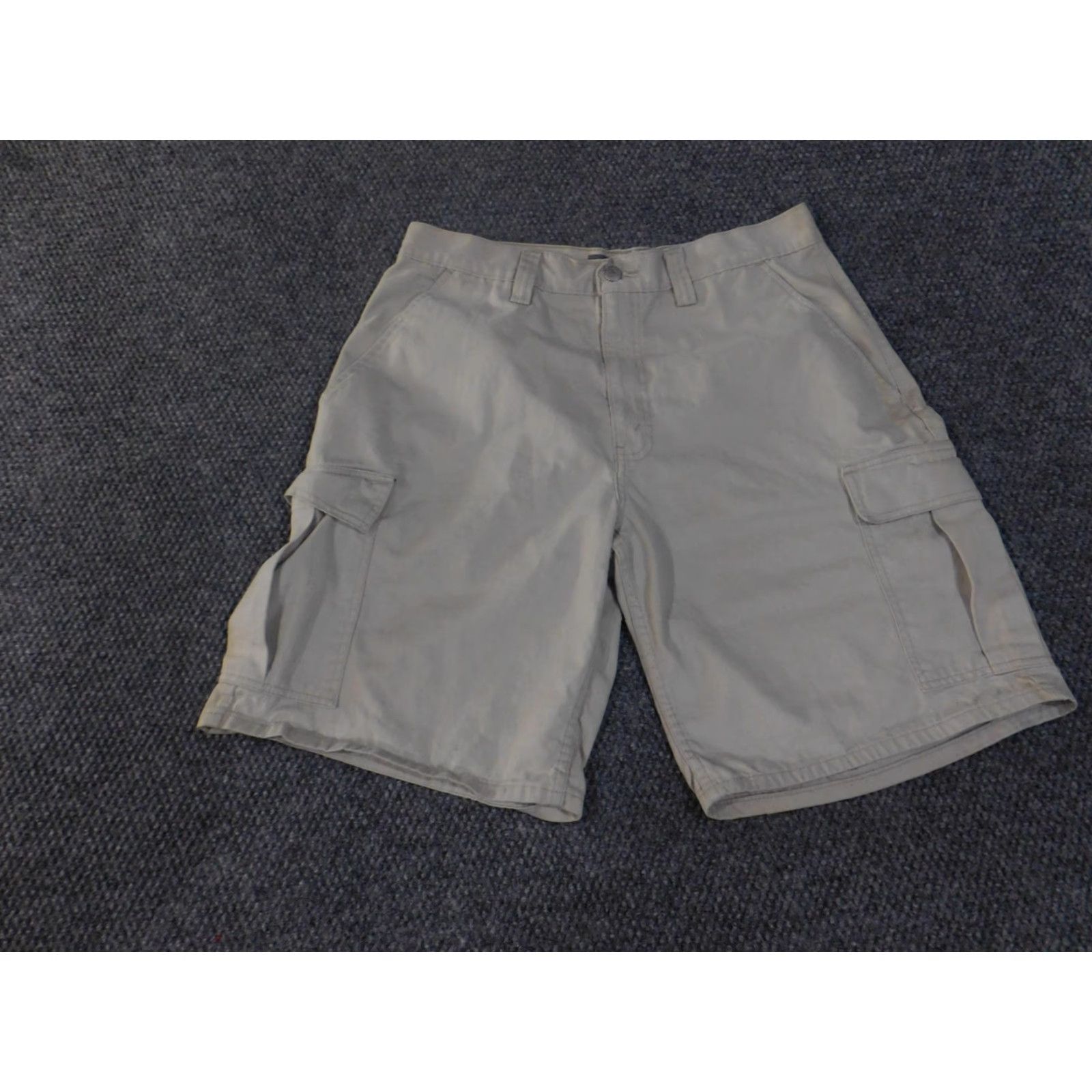 Levi's Levi's SilverTab Cargo Shorts Mens 34 Khaki Tan Utility Pockets Zip Fly Casual Size US 34 / EU 50 - 2 Thumbnail