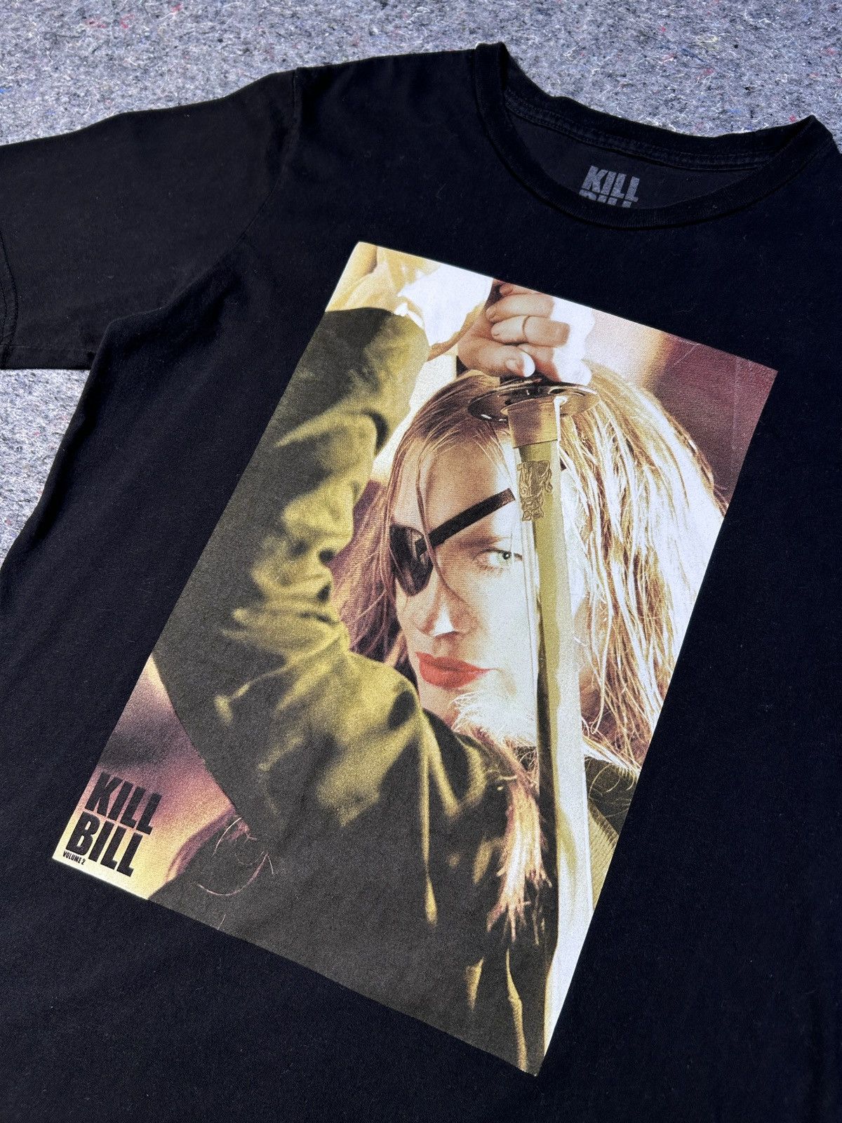 Other kill bill vol 2 movie tee m/l Size US M / EU 48-50 / 2 - 3 Thumbnail