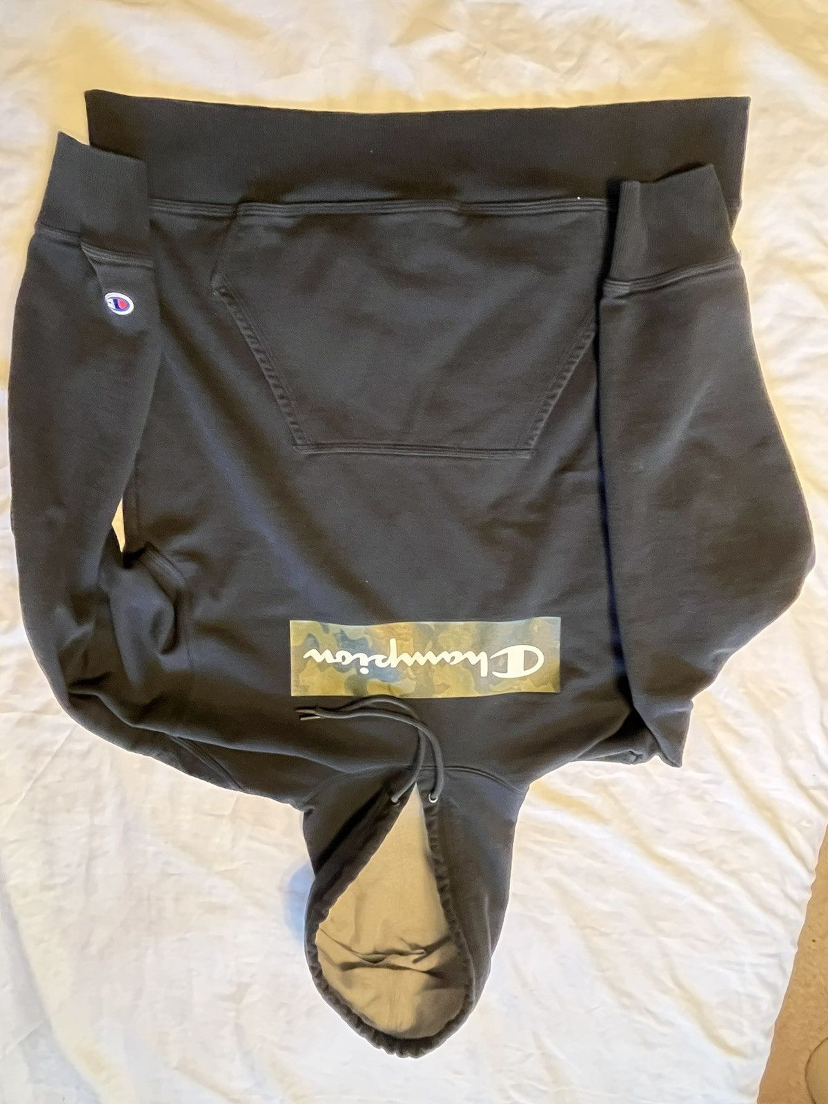 Champion Worn by D1 basketball player 6’8” 210 Size US L / EU 52-54 / 3 - 2 Thumbnail