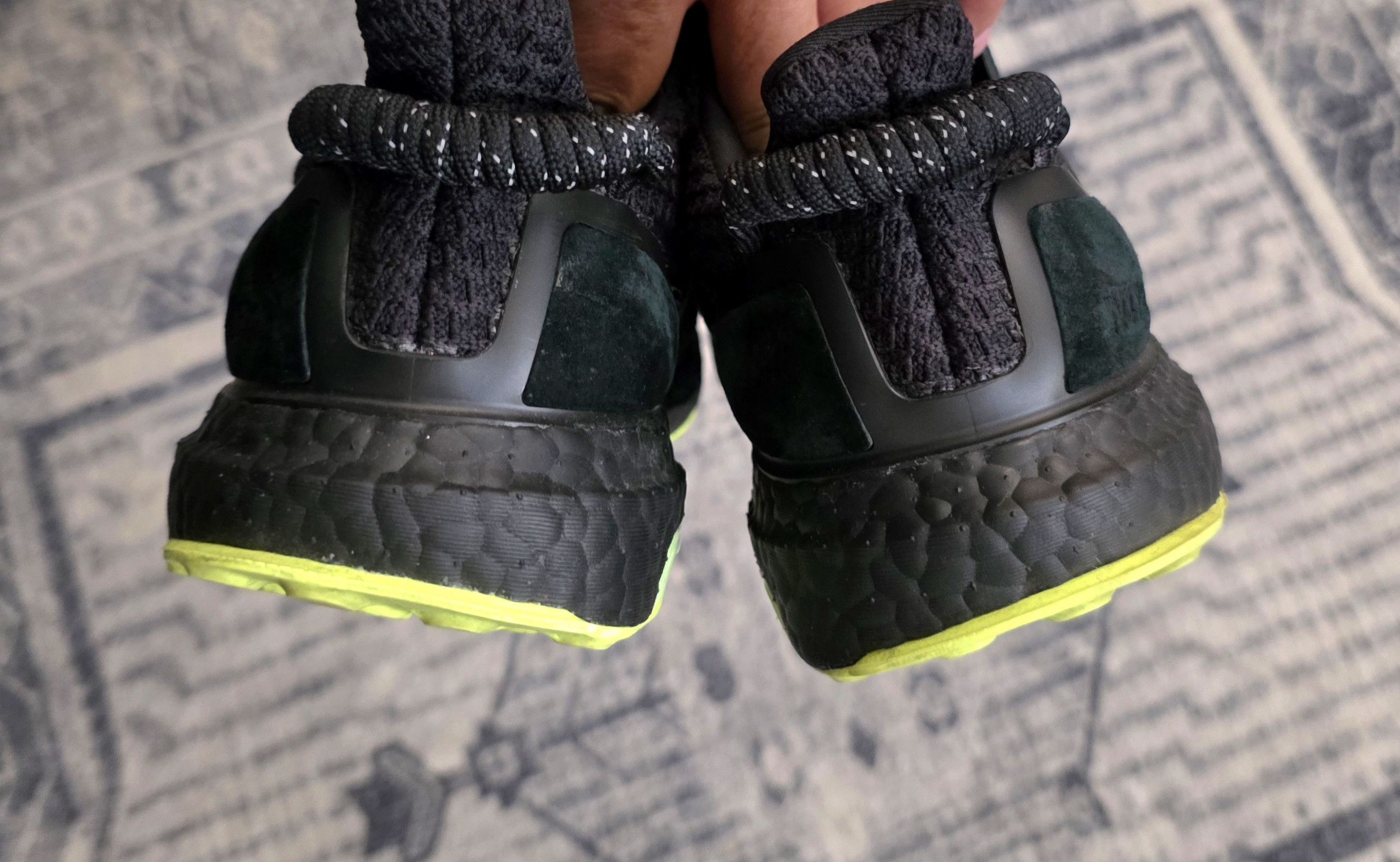 Adidas × Ivy Park Adidas Beyonce Ivy Park x Ultra Boost OG GX0200 sne Size US 8 / EU 41 - 6 Thumbnail