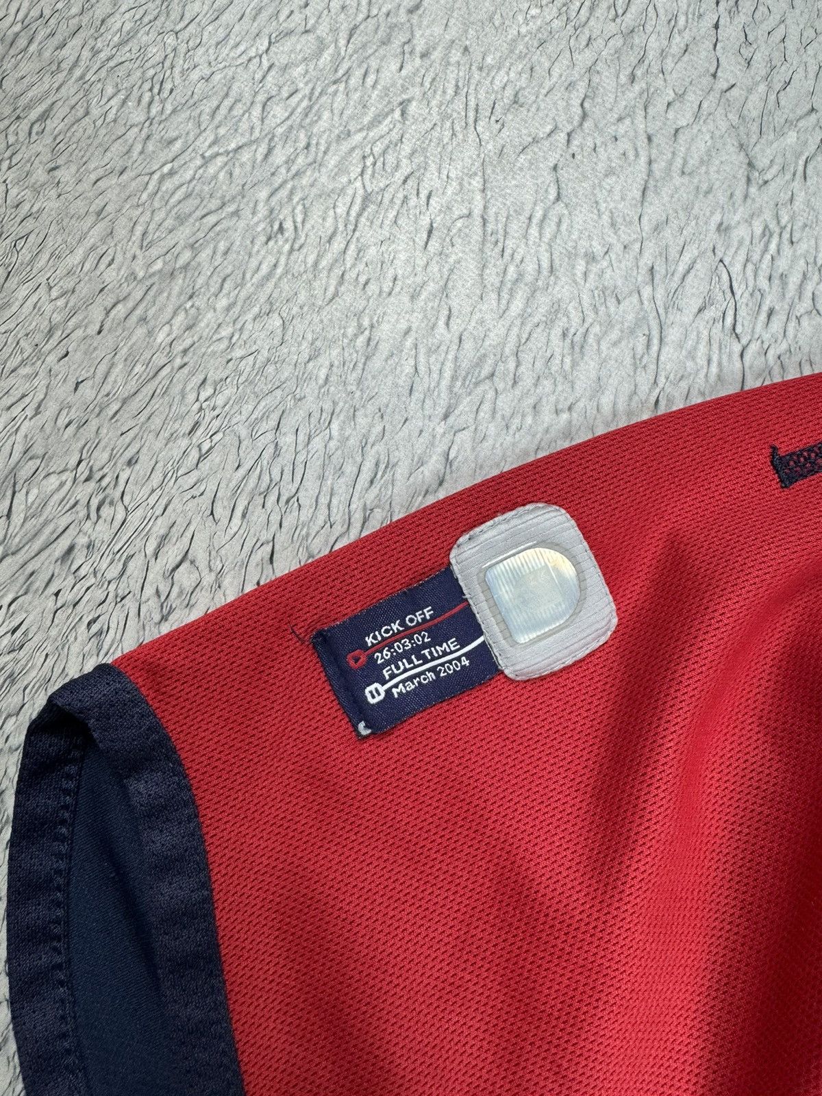 Umbro × Vintage 2002 England National Team Away Umbro Jersey Blokcore M sz Size US M / EU 48-50 / 2 - 4 Thumbnail