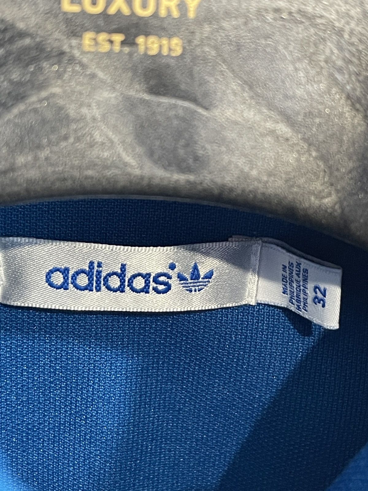 Vintage Vintage adidas woman track top jacket Size XXS / US 00 / IT 34 - 5 Thumbnail