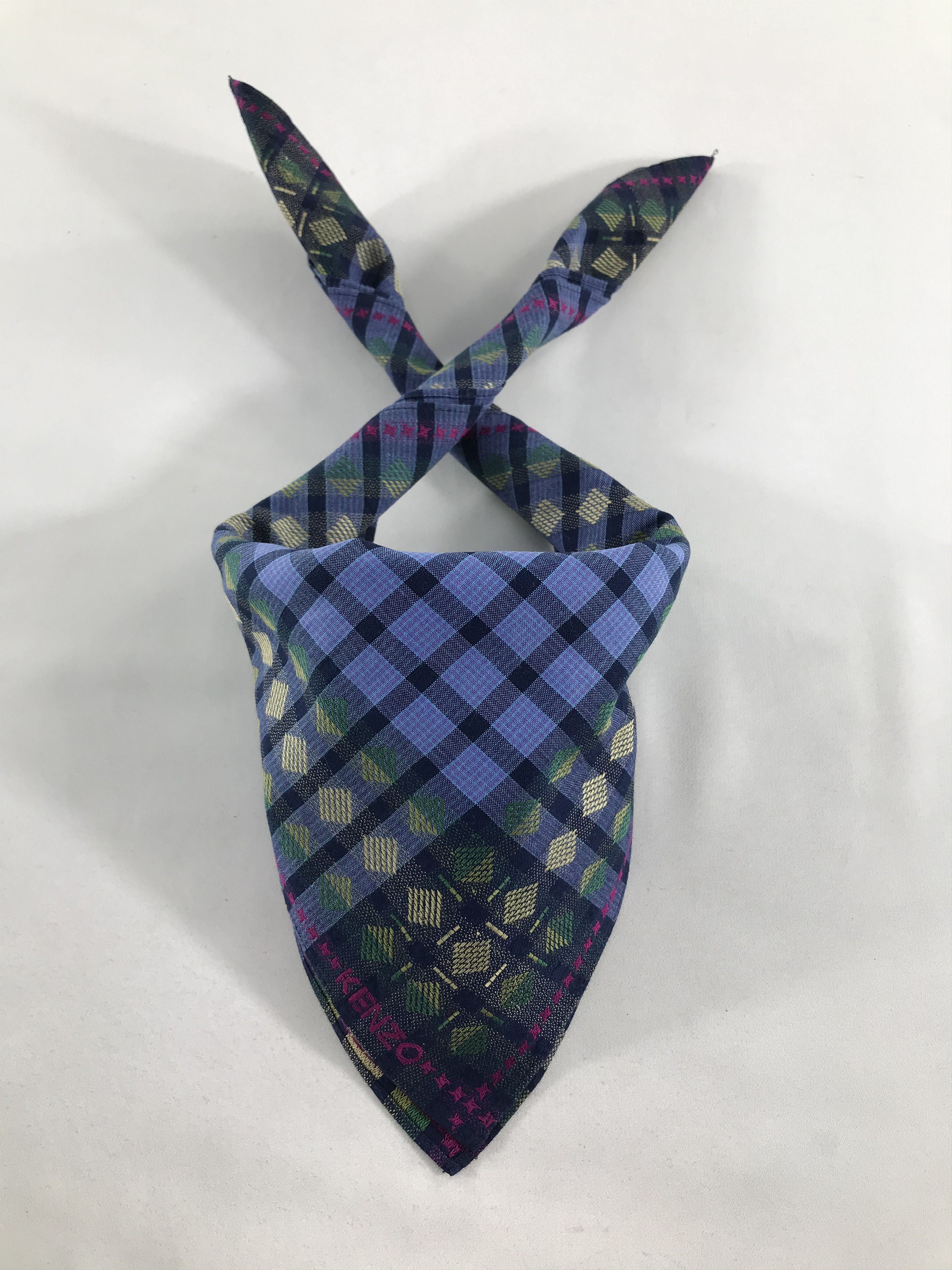 Japanese Brand × Kenzo × Vintage Kenzo Handkerchief Neckerchief Bandana H02 Size ONE SIZE - 1 Thumbnail