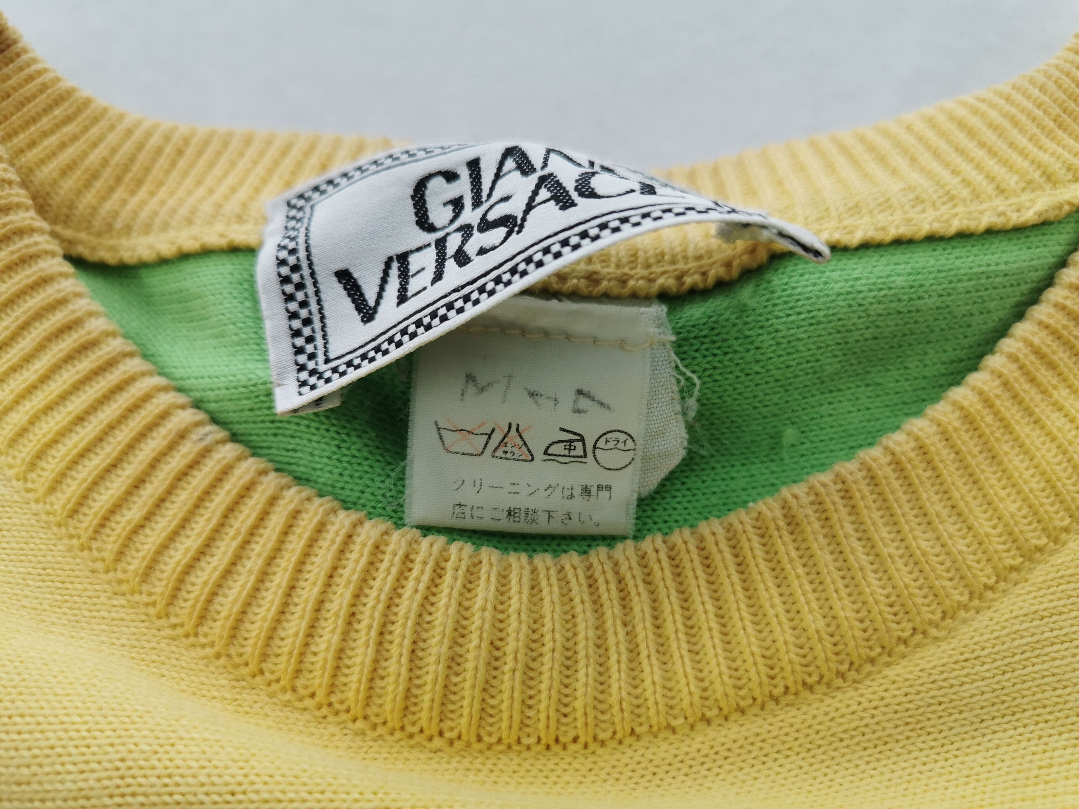 Versace Vintage 90's Versace Embroidered Sweatshirt Made In Italy Size US M / EU 48-50 / 2 - 7 Thumbnail