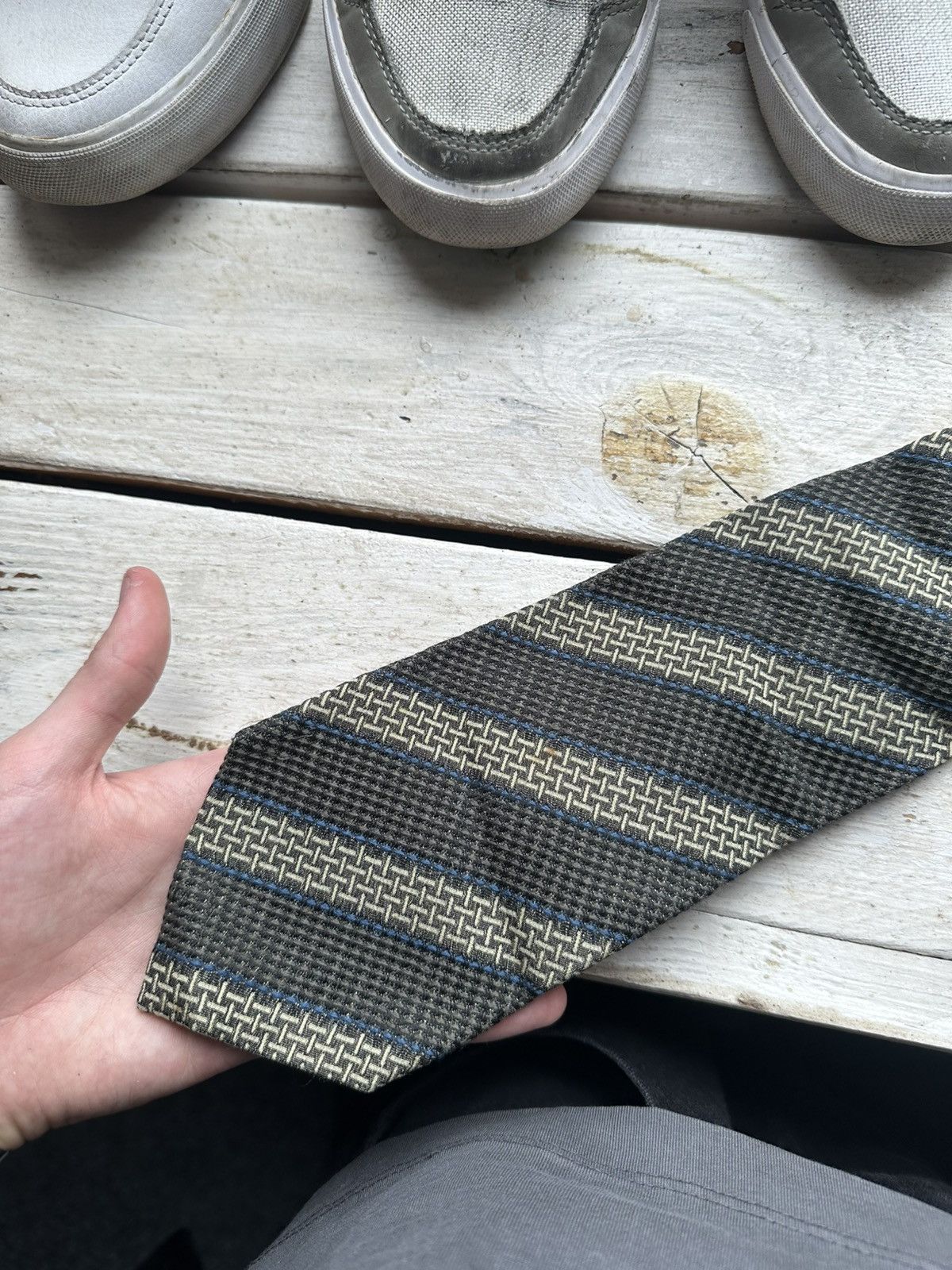 Designer × Hugo Boss Hugo Boss Silk Tie Black Pink Dot Medallion Italy Size ONE SIZE - 5 Thumbnail