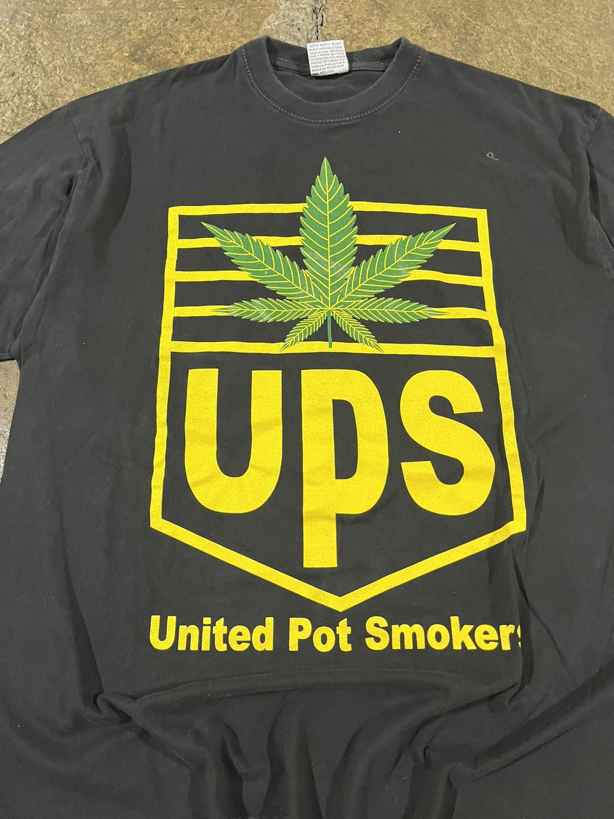 Vintage Crazy Vintage United Pot Smokers Drug Humor Parody Tee Shirt Size US XL / EU 56 / 4 - 3 Thumbnail