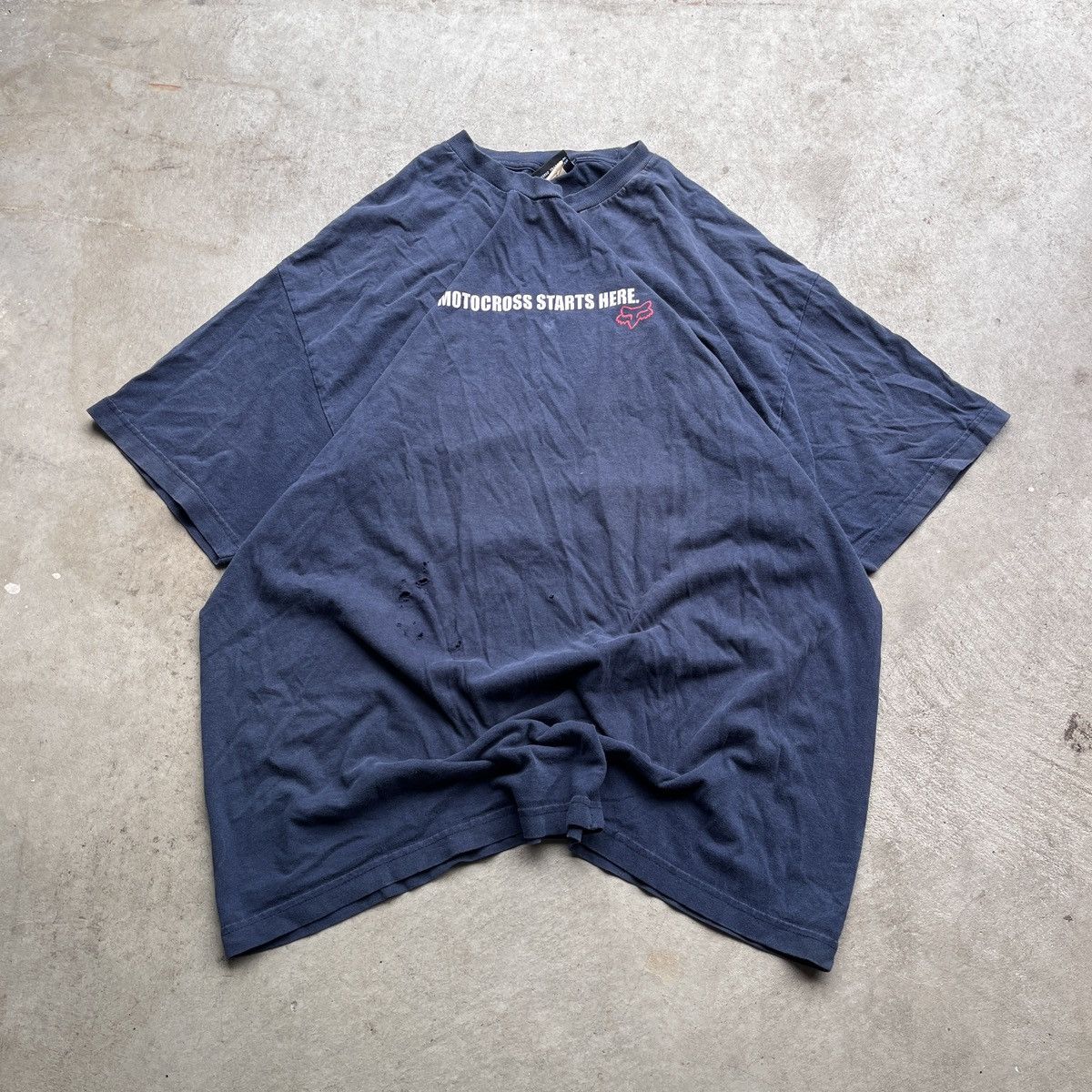 Fox Racing Vintage Y2K Fox Racing Faded T Shirt Size US XL / EU 56 / 4 - 1 Thumbnail