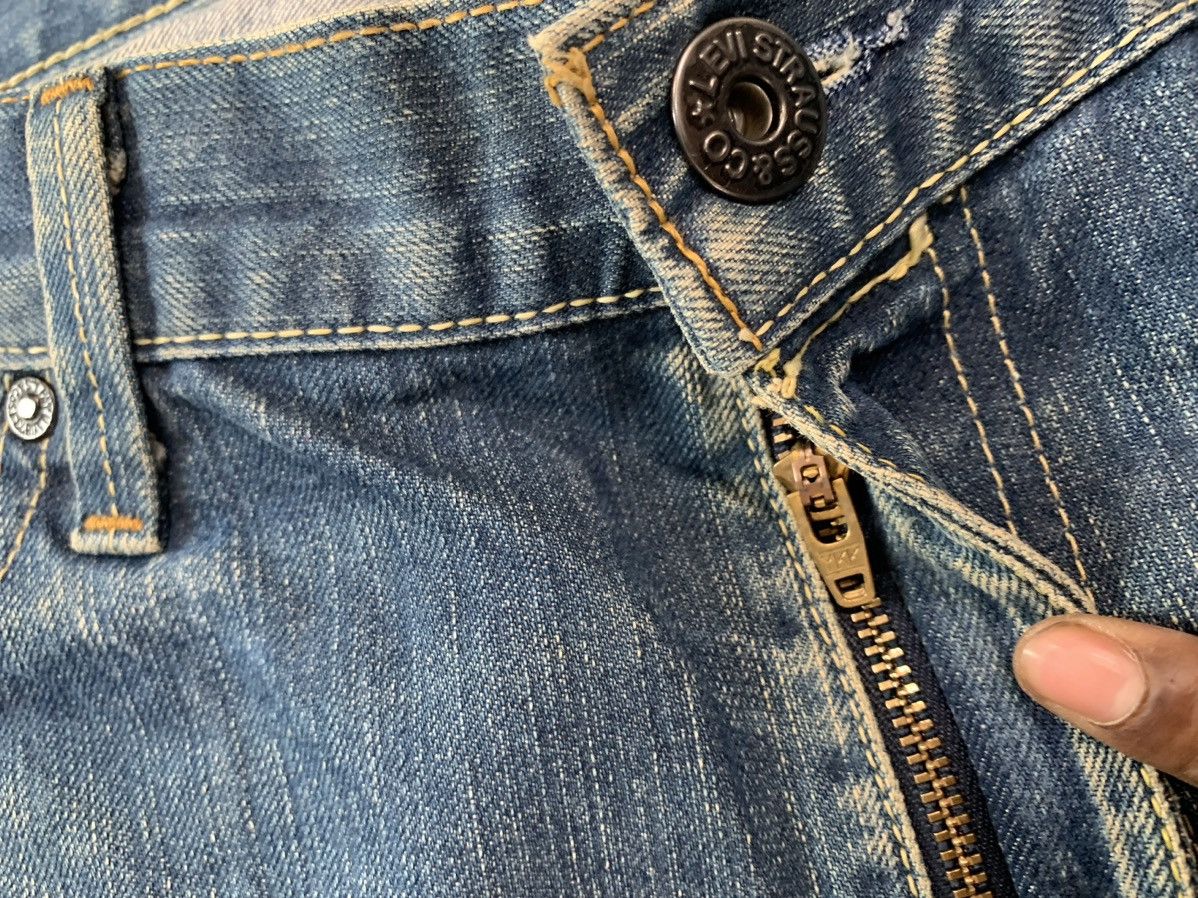 Levi's Vintage Levi’s buckle belt jeans denim Size US 38 / EU 54 - 6 Thumbnail