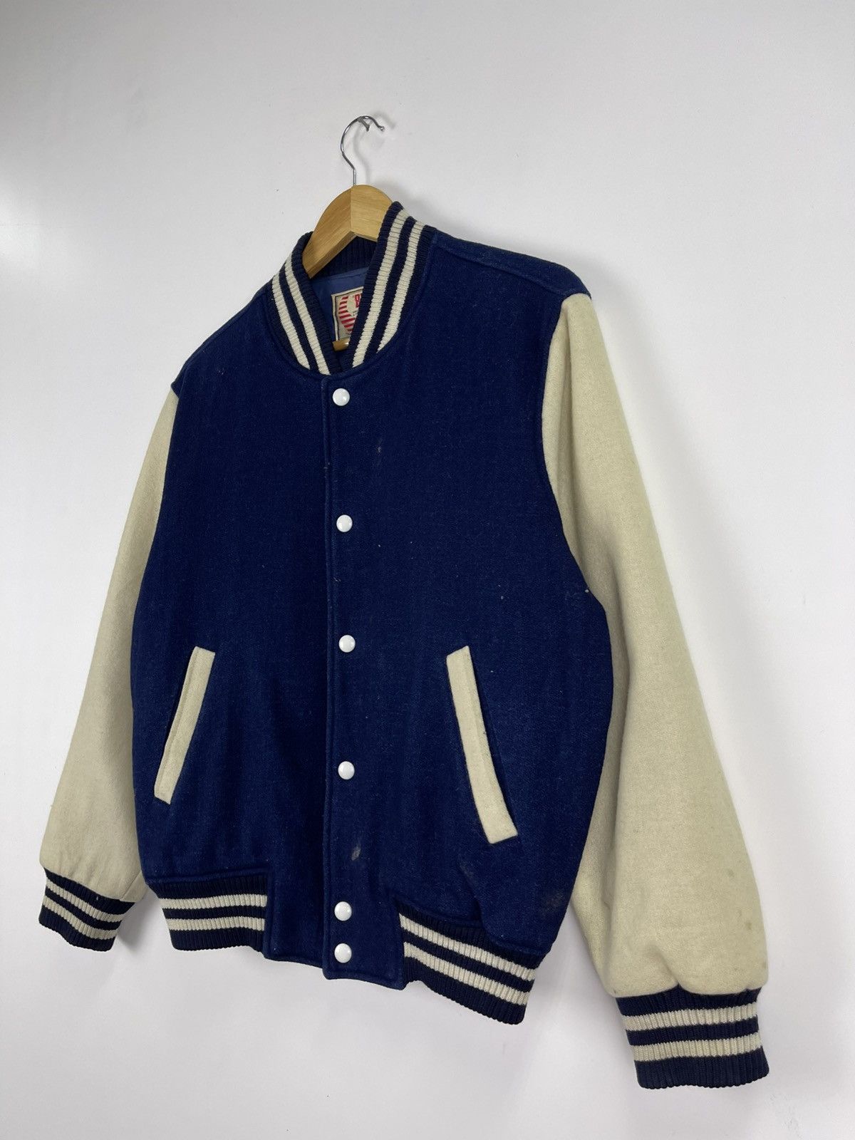 Japanese Brand B.V.D Varsity Jacket Size US L / EU 52-54 / 3 - 4 Thumbnail