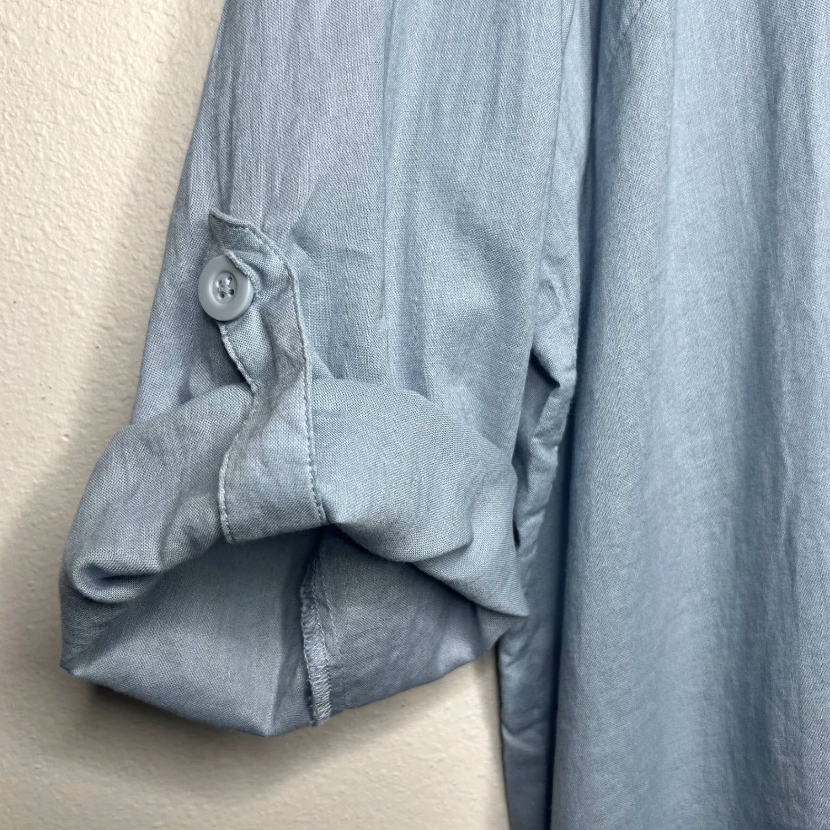 Eddie Bauer Eddie Bauer Women's Blouse Tunic 3/4 Sleeve Floral Embroidered Blue 100% Cotton XXL/2XL Casual Travel Workwear Size XXL / US 16-18 / IT 52-54 - 5 Thumbnail