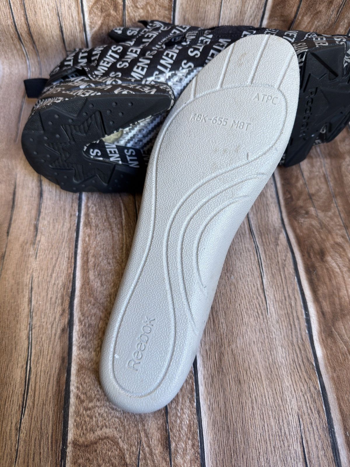 Reebok × Vetements FW18 Monogram Instapump fury Size US 8.5 / EU 41-42 - 10 Thumbnail