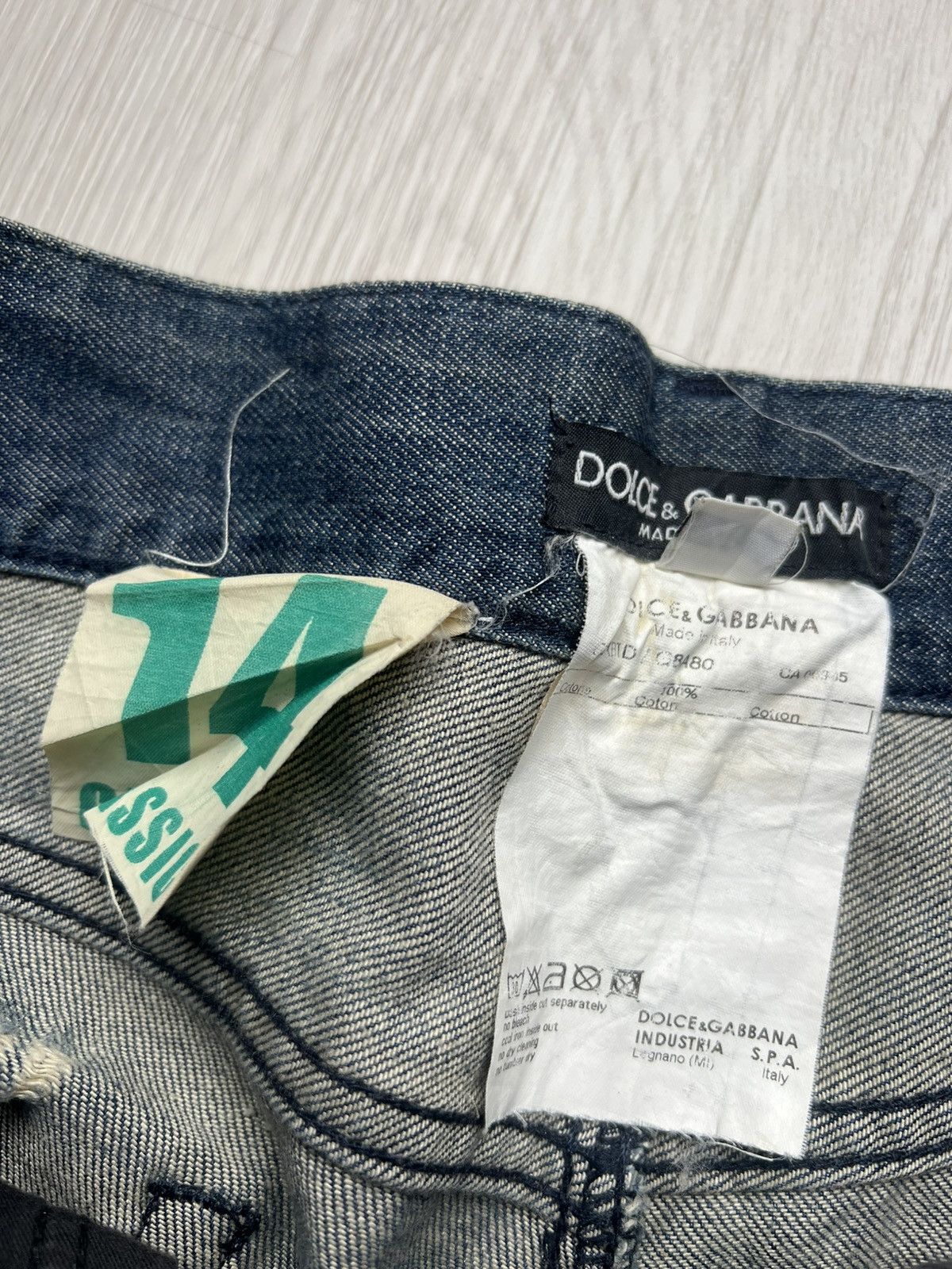 Dolce & Gabbana Dolce Gabbana 14 Classic Distressed Jeans Size US 33 - 6 Thumbnail