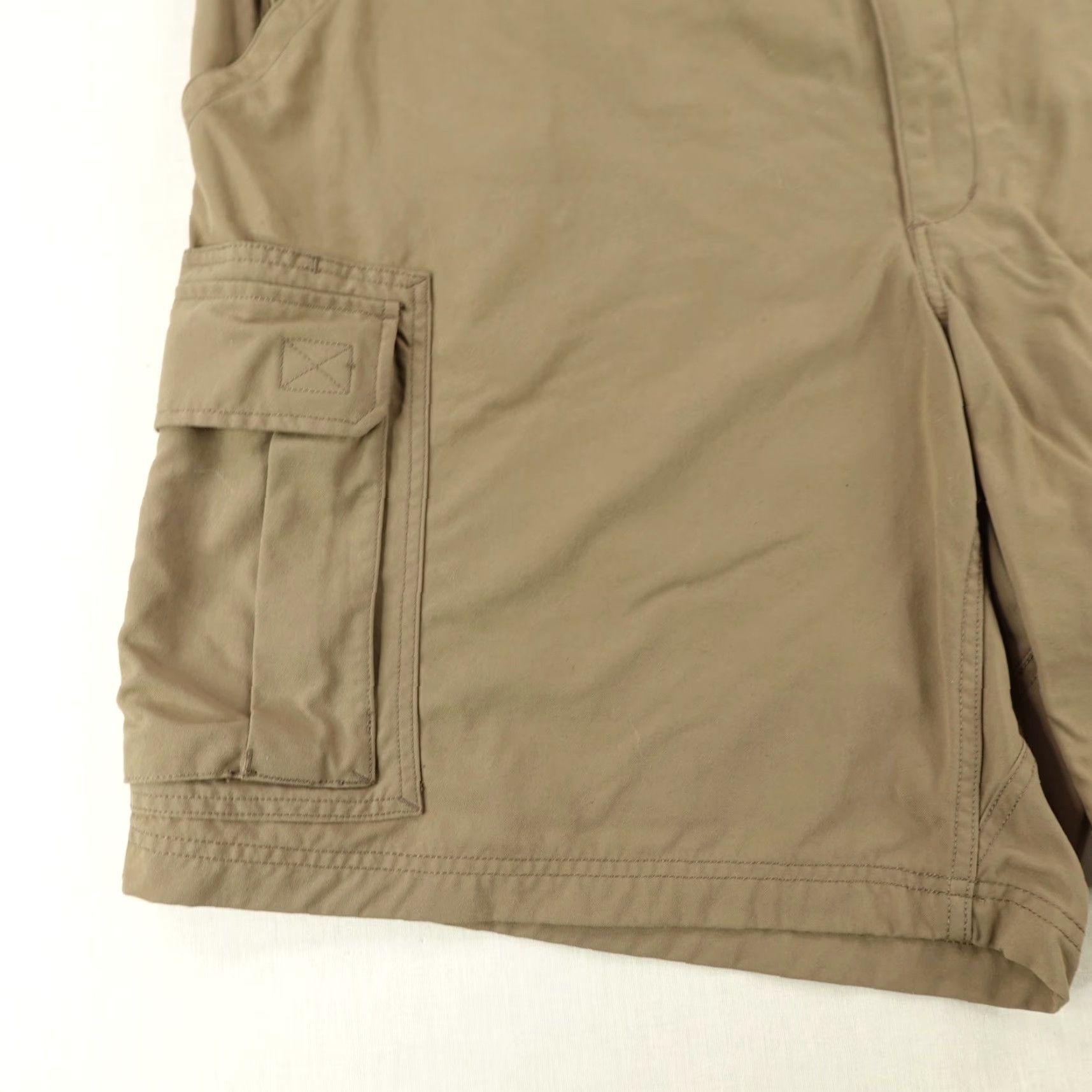 Duluth Trading Company Duluth Trading Co Cargo Shorts 3XL Beige Nylon Utility Outdoor Hiking Mens Size US 39 - 4 Thumbnail