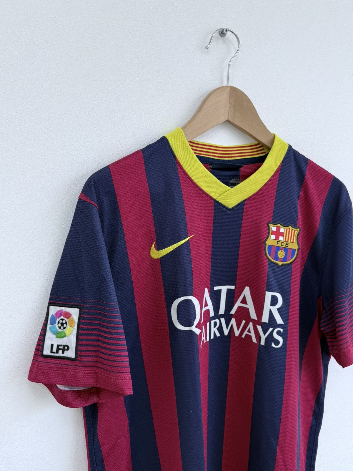 Nike 2013 2014 Barcelona Home Jersey And Shorts Size US L / EU 52-54 / 3 - 3 Thumbnail