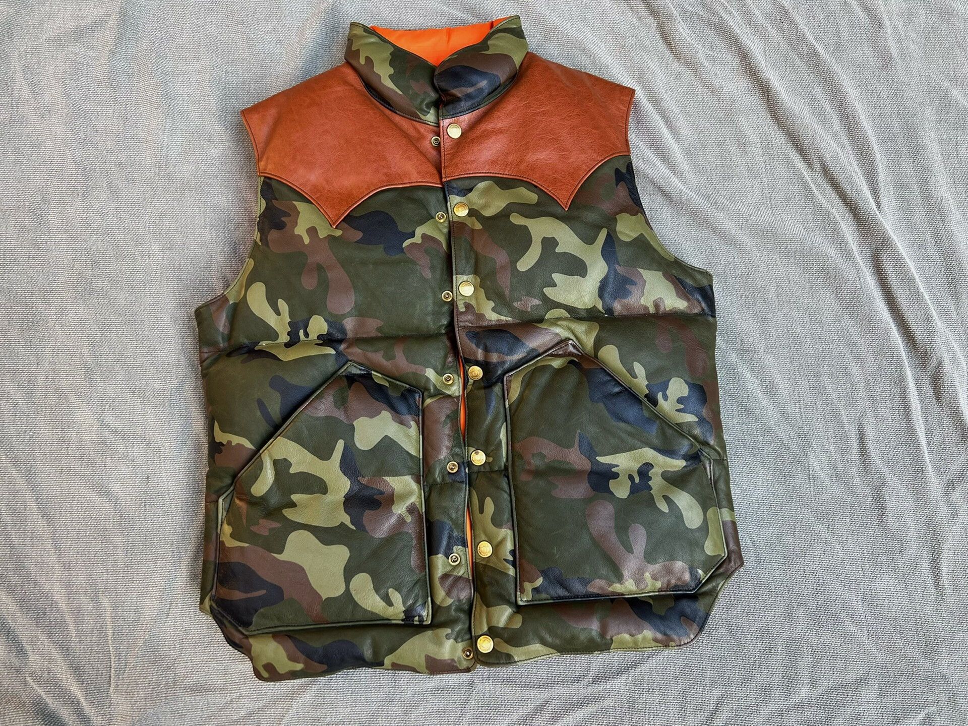 California Republic California Rainbow Camouflage Vest Size US S / EU 44-46 / 1 - 1 Thumbnail