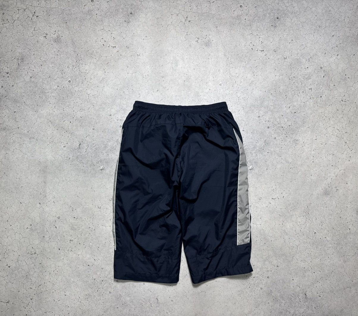 Nike Nike Vintage Nylon Shorts Drill Swoosh Size US 32 / EU 48 - 2 Thumbnail