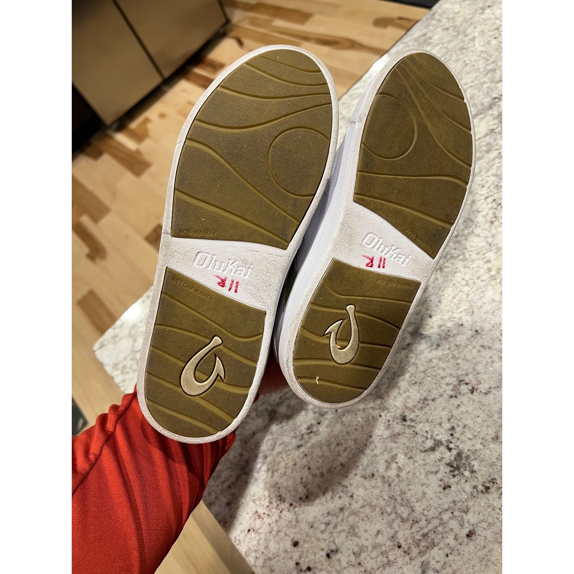 Olukai Olukai Ha’Upu Athletic Sneaker - Size 8 Size US 8 / IT 38 - 6 Thumbnail