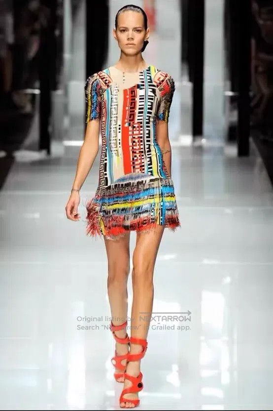 Versace Versace Three-dimensional pleated dress with back pattern Size M / US 6-8 / IT 42-44 - 1 Thumbnail