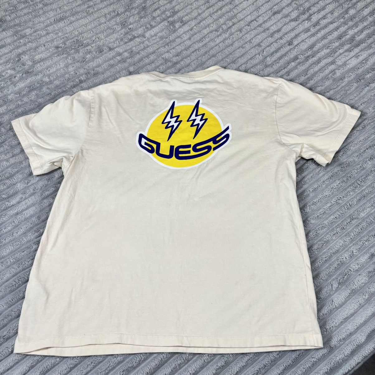 Guess Guess x J Balvin Collab Smile Face T-Shirt Size Large Size US L / EU 52-54 / 3 - 9 Thumbnail