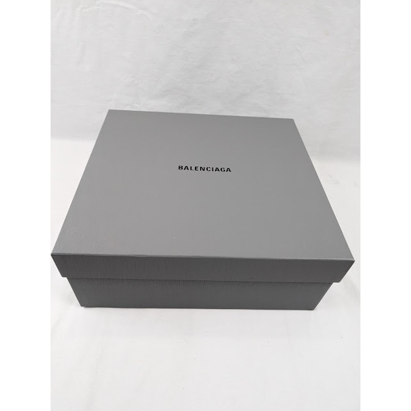 Balenciaga o1rshd1 Strike Booties L20 in Black/Brown Size US 10 / EU 43 - 20 Thumbnail