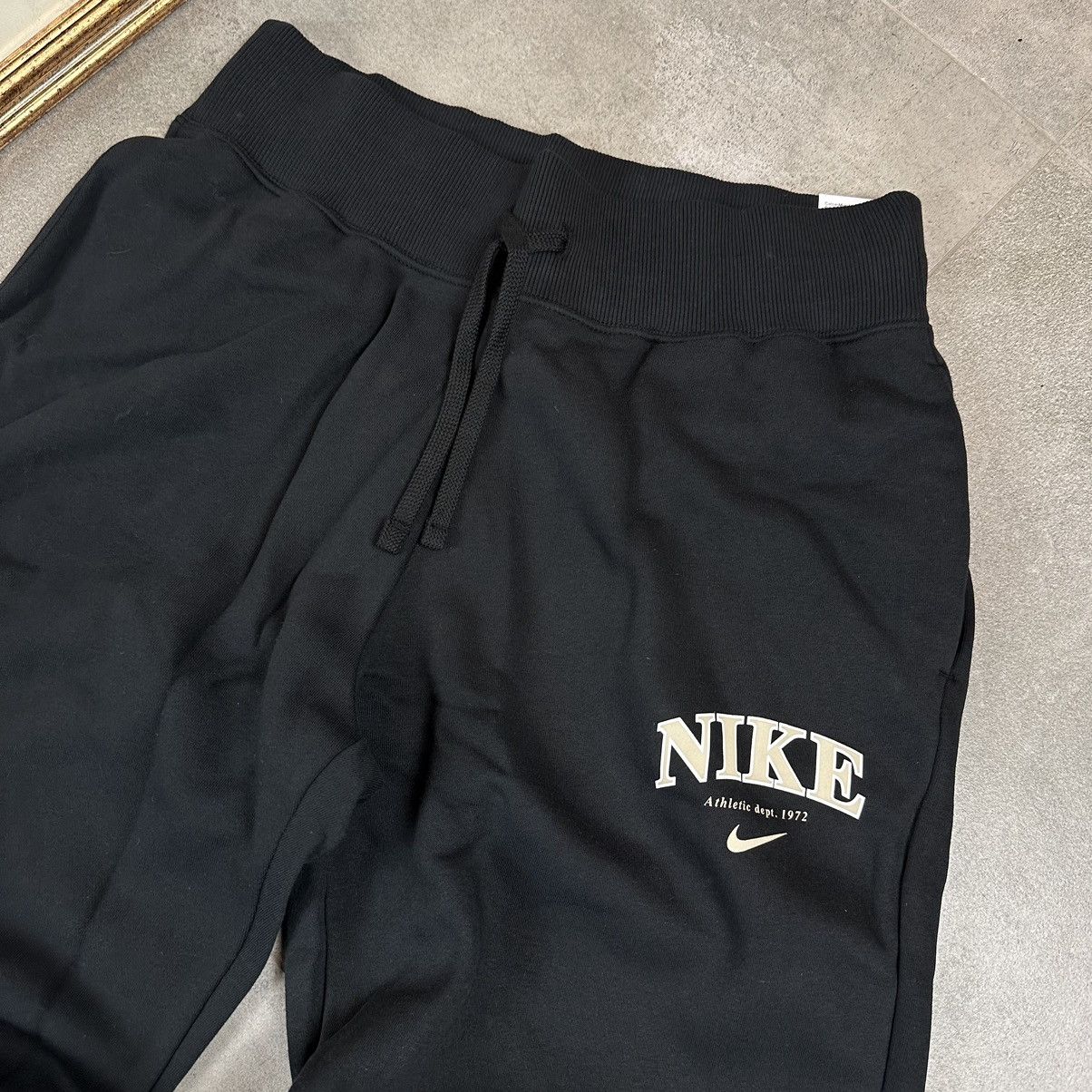 Nike Nike Athletic jogger pants M black oversize 90s Size US 32 / EU 48 - 2 Thumbnail