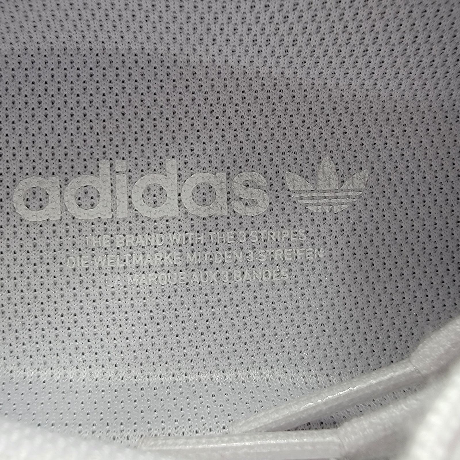 Adidas Adidas Originals Superstar J 'White Iridescent Sz 4.5 FV3139 Size US 4.5 / IT 34.5 - 7 Thumbnail