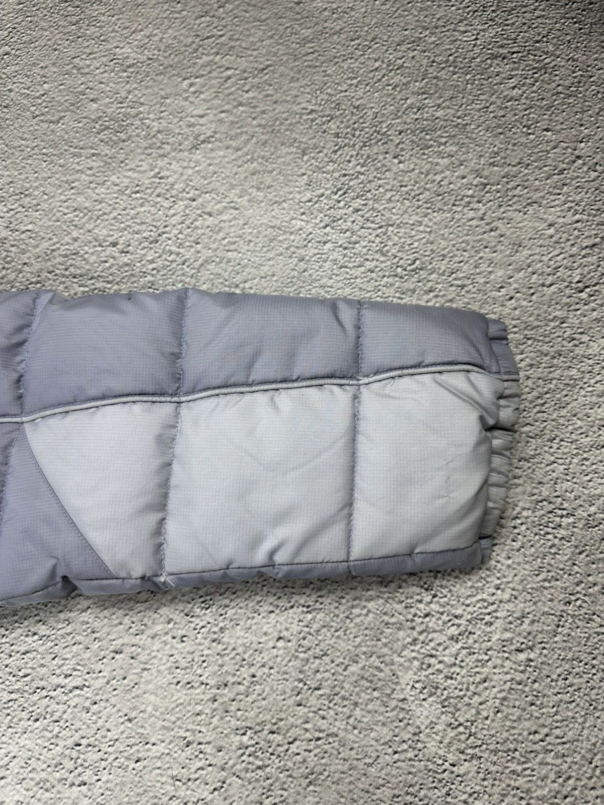 Helly Hansen Vintage Helly Hansen Down Puffer Jacket HH Y2K Gorpcore Logo Size L / US 10 / IT 46 - 16 Thumbnail
