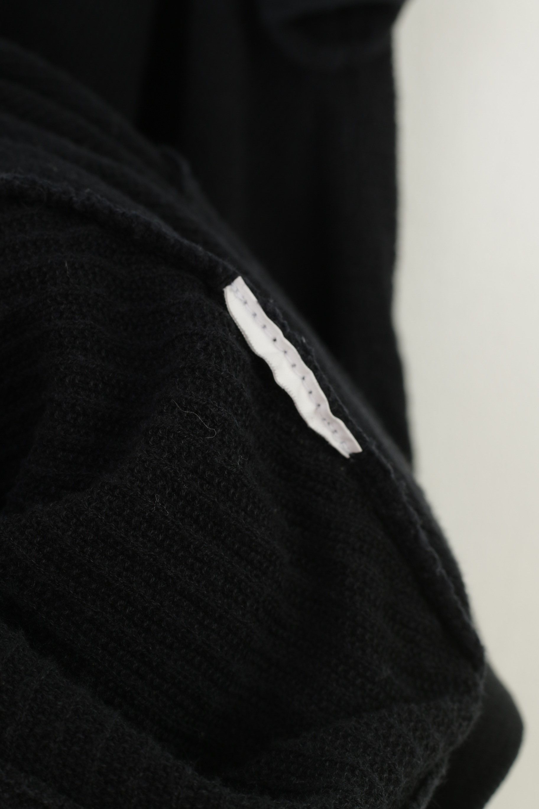 Hugo Boss × Vintage Hugo Boss Women XS Jumper Black Vtg 3473 Size XS / US 0-2 / IT 36-38 - 3 Thumbnail