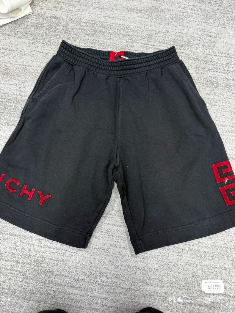 Givenchy Givenchy Size MShorts 2506-Nextarrow Size US 31 - 1 Thumbnail