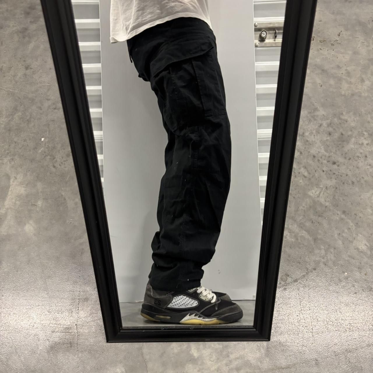 Japanese Brand × Vintage Crazy Vintage Y2K/2000s Black Streetwear Essential Cargo Pants Size US 30 / EU 46 - 2 Thumbnail