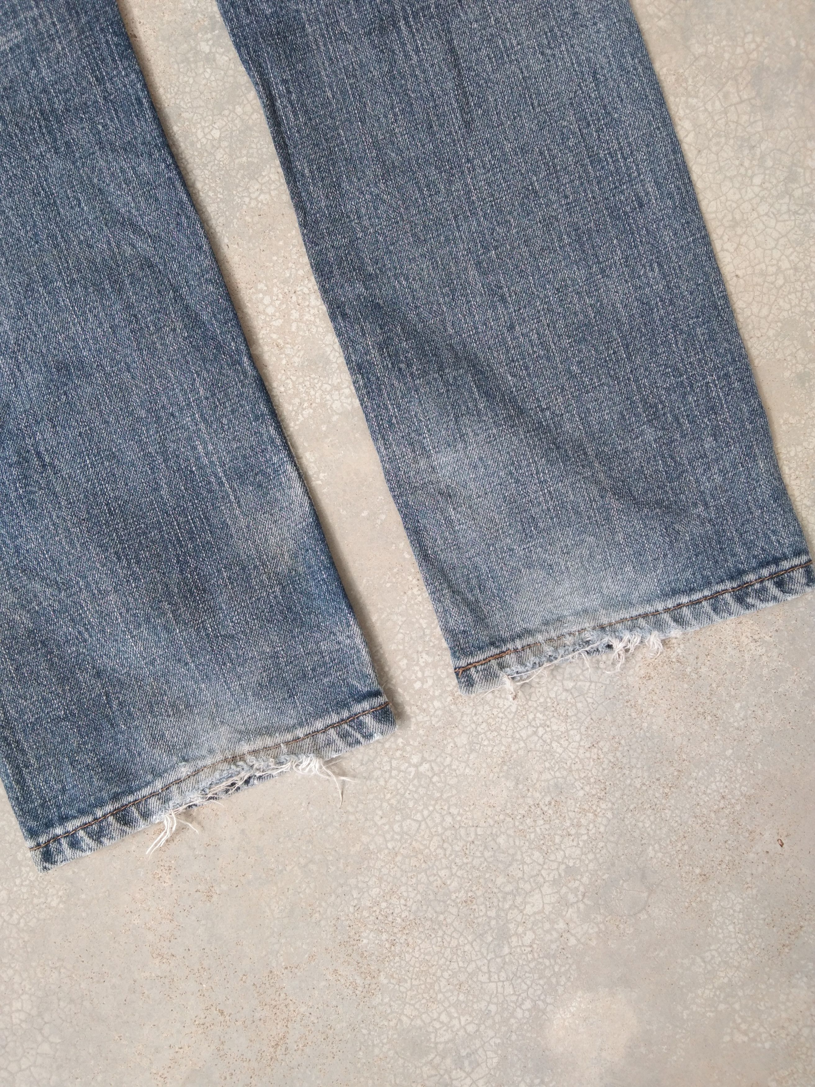 Jean × Levi's × Vintage Vintage Levis Jeans 511 Distressed Denim 32x30 Size US 32 / EU 48 - 4 Thumbnail