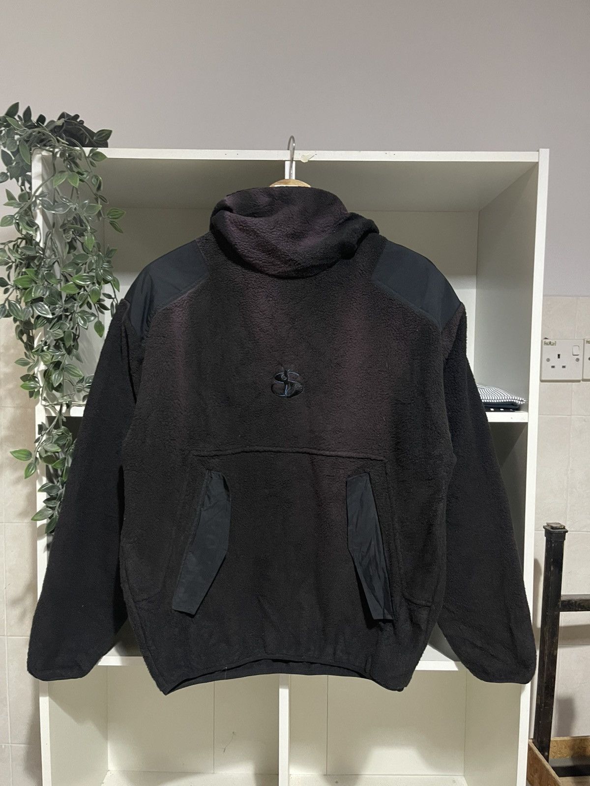 YARDSALE Vintage Yardsale Fleece Hoodie Size US S / EU 44-46 / 1 - 1 Thumbnail