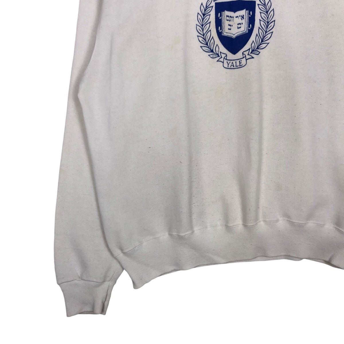 Champion × Vintage Vintage Yale University Champion Sweatshirt Rare Medium Size US M / EU 48-50 / 2 - 3 Thumbnail