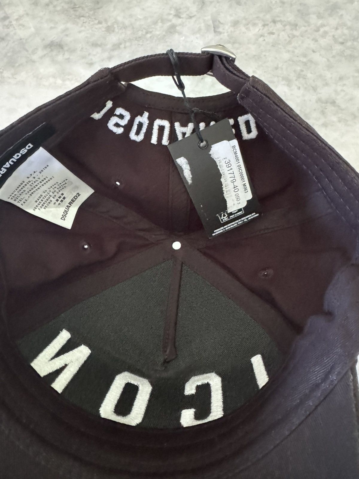 Dsquared2 DSQUARED2 Black ICON Baseball Cap White Logo BNWT Size ONE SIZE - 7 Thumbnail