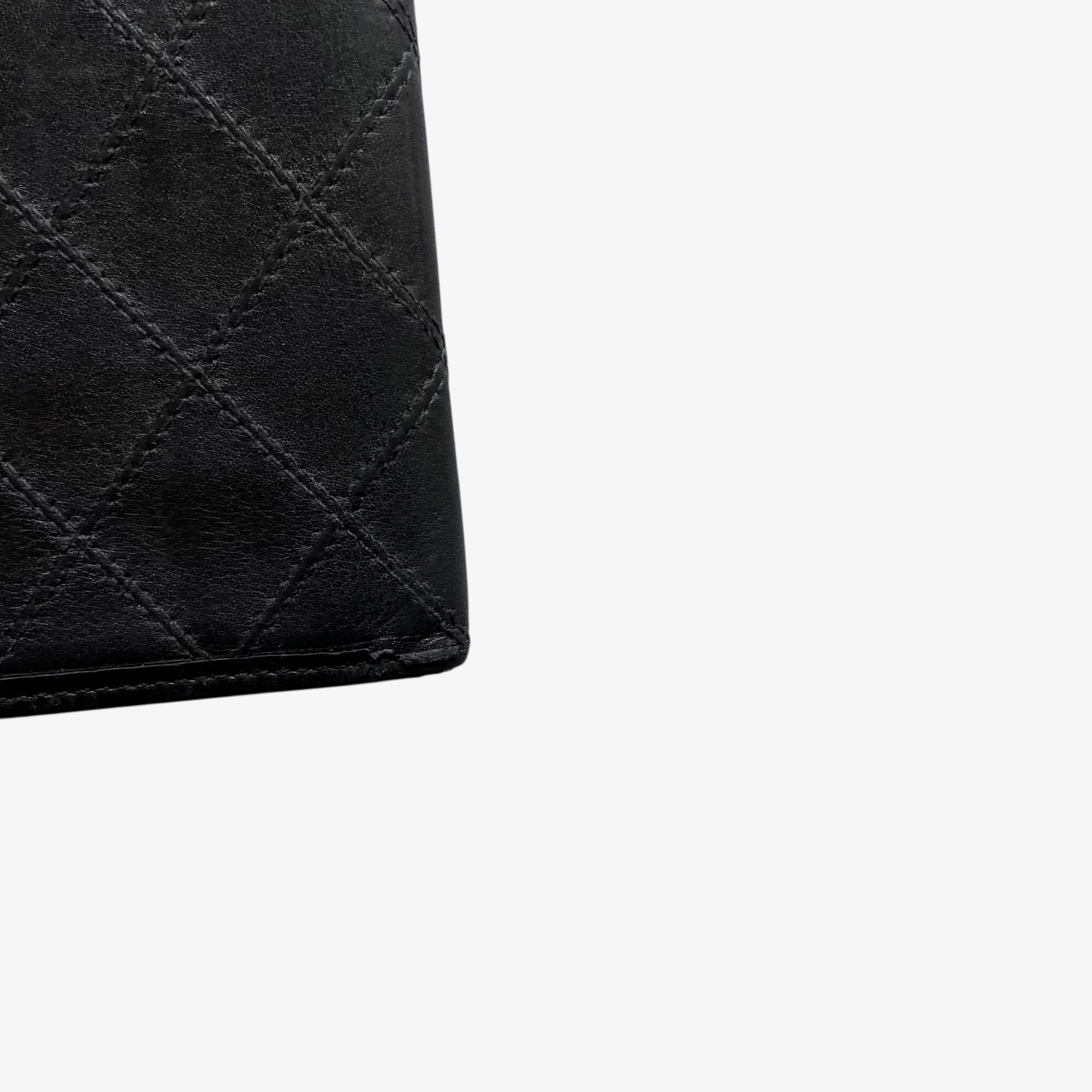 Chanel Vintage Y2K Chanel Black Quilted Leather Planner Size ONE SIZE - 8 Thumbnail