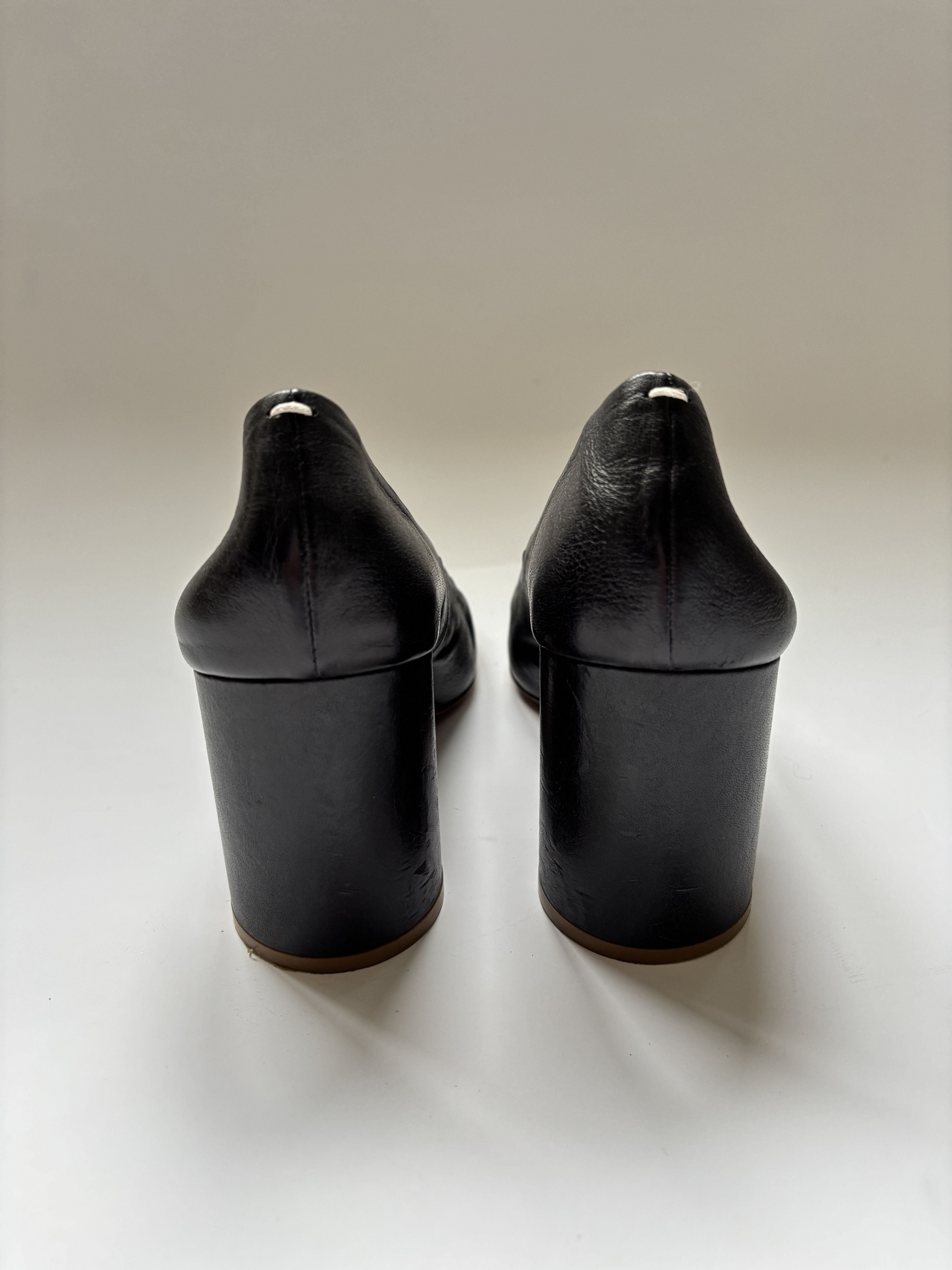 Maison Margiela ⚡️QUICK SALE⚡️Margiela Black Round Toe, Round Heel Pumps Size US 9 / IT 39 - 5 Thumbnail