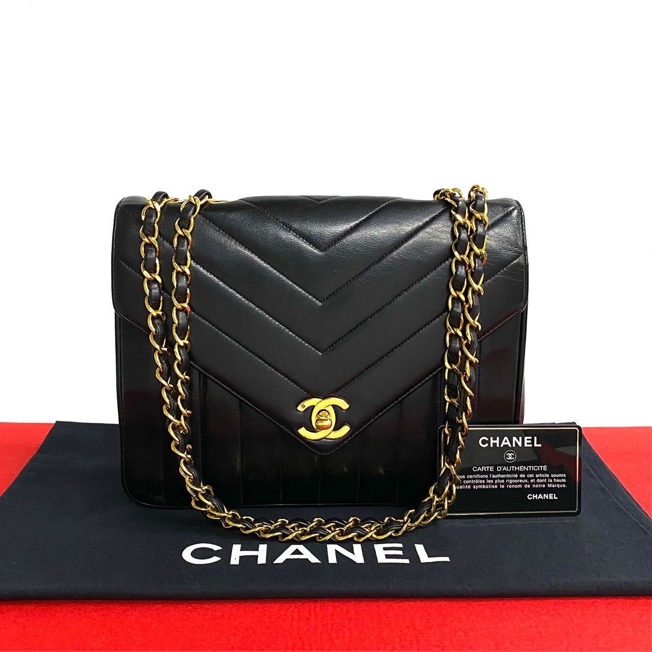 Chanel Chanel Shoulder Bag Black Leather Size ONE SIZE - 1 Thumbnail