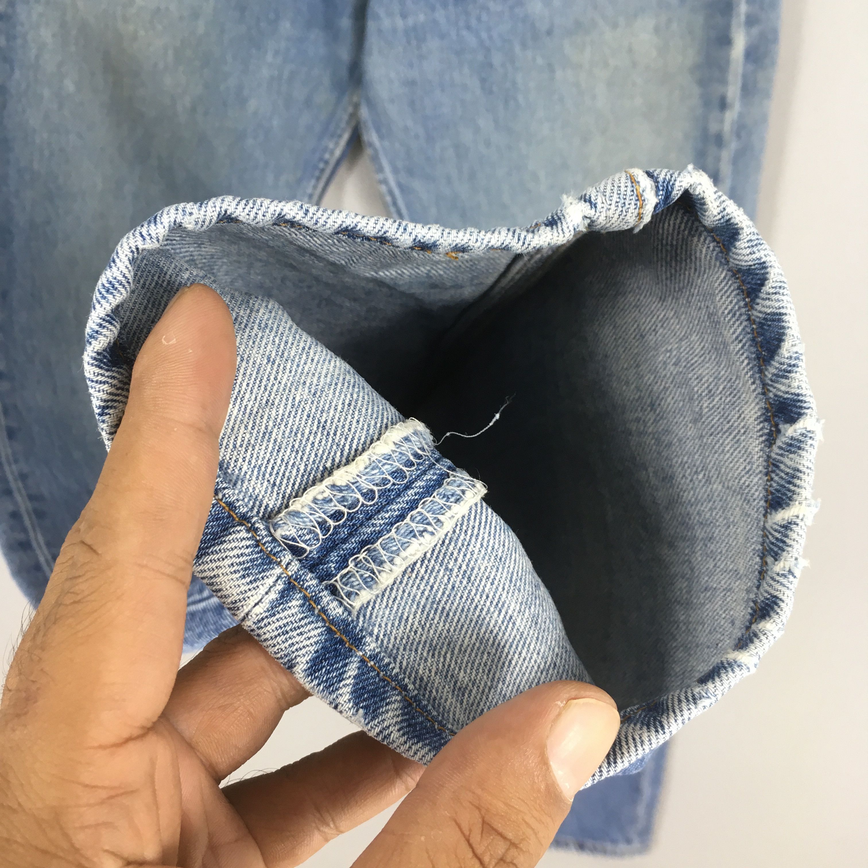 Levi's Size 28x32.5 Vintage 90s Levi's 501 Straight Cut Jeans S1906 Size 28" / US 6 / IT 42 - 4 Thumbnail
