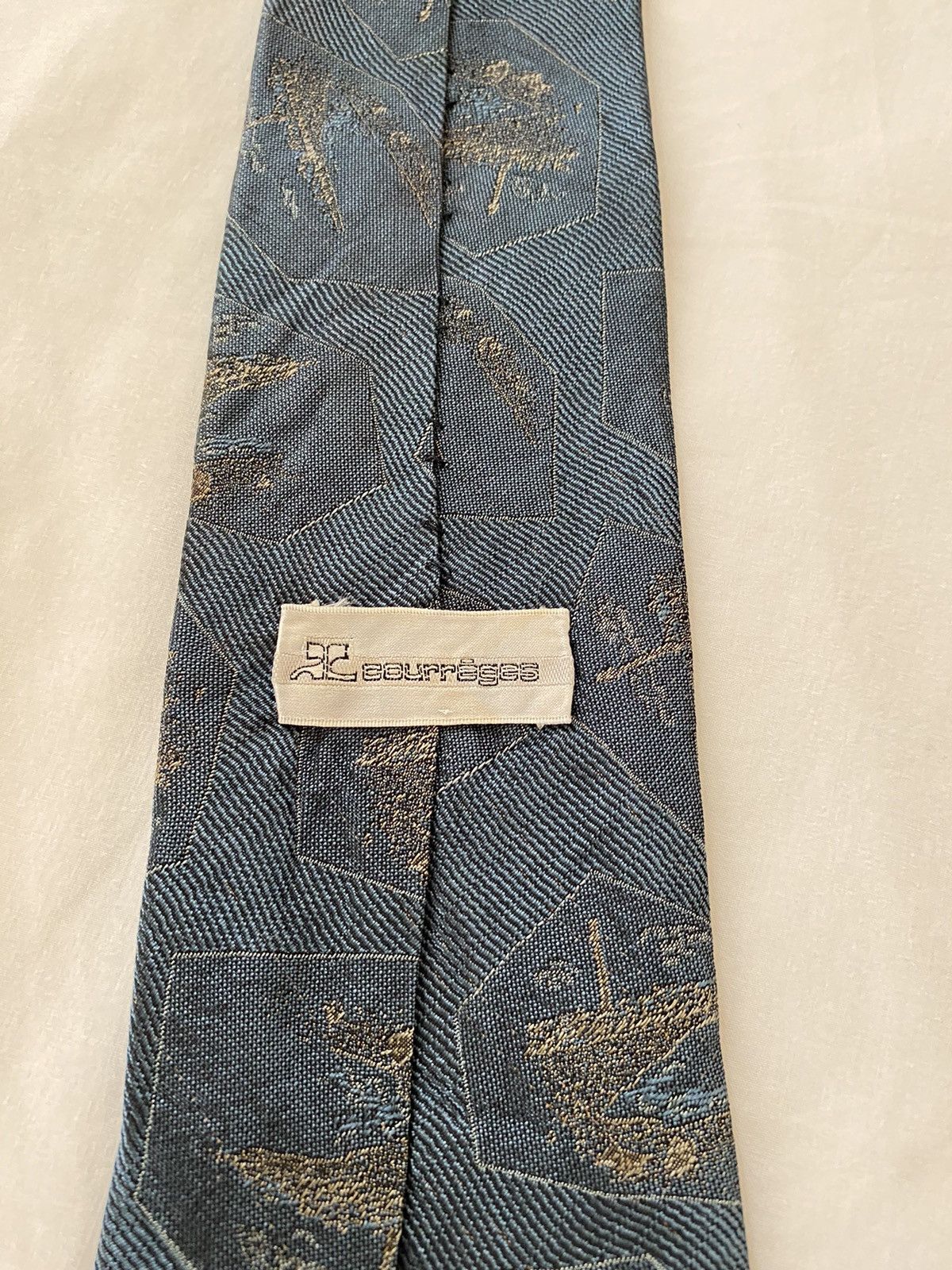 Courreges blue tie