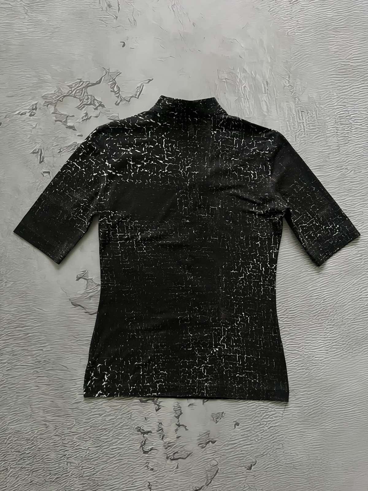 Akris A-K-R-I-S Luxury Short Sleeve T-Shirts Black V-Neck Size S / US 4 / IT 40 - 3 Thumbnail