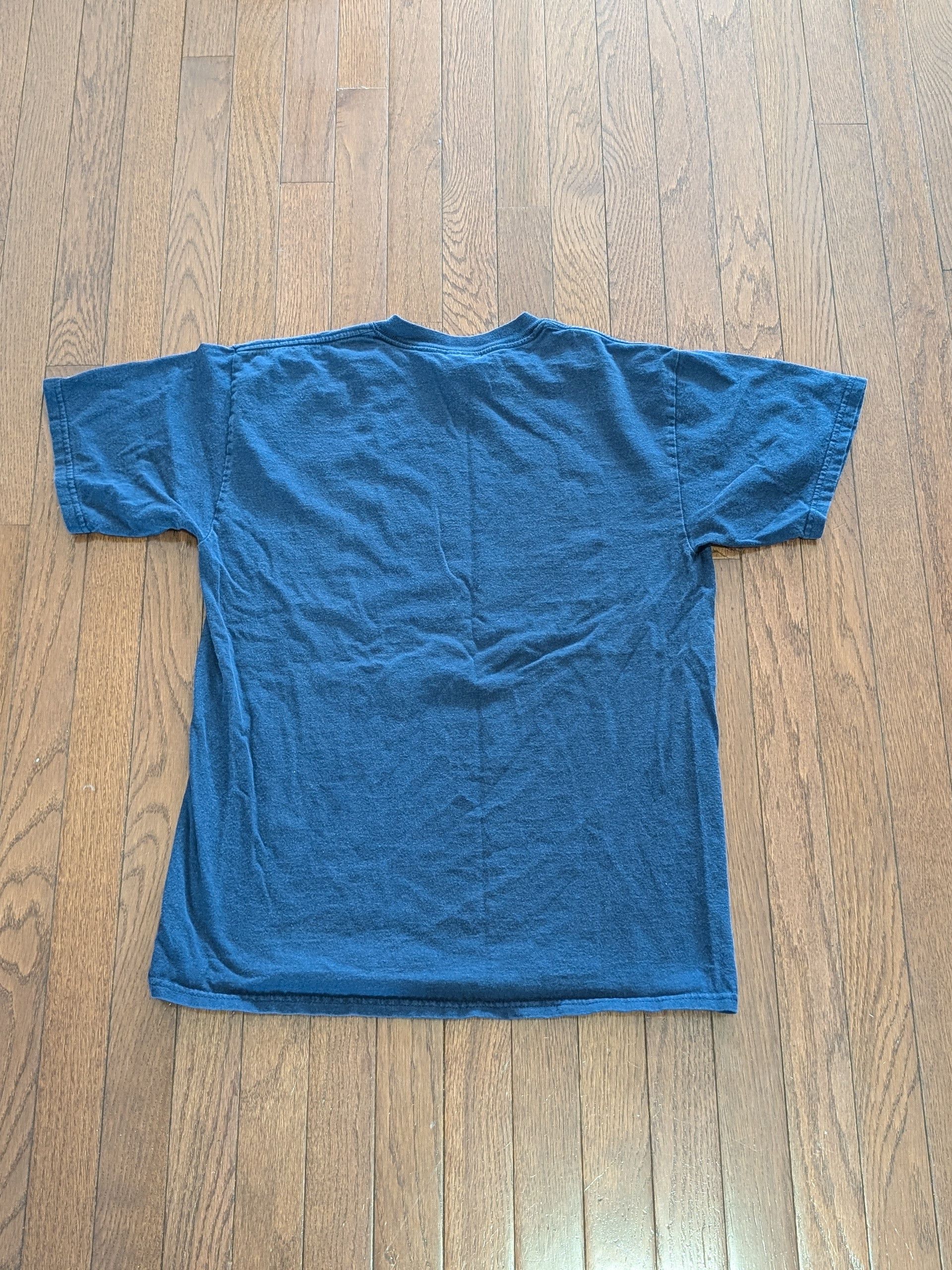 Gildan Banff Canada Moose Mooning T- Shirt - Size M Size US M / EU 48-50 / 2 - 5 Thumbnail