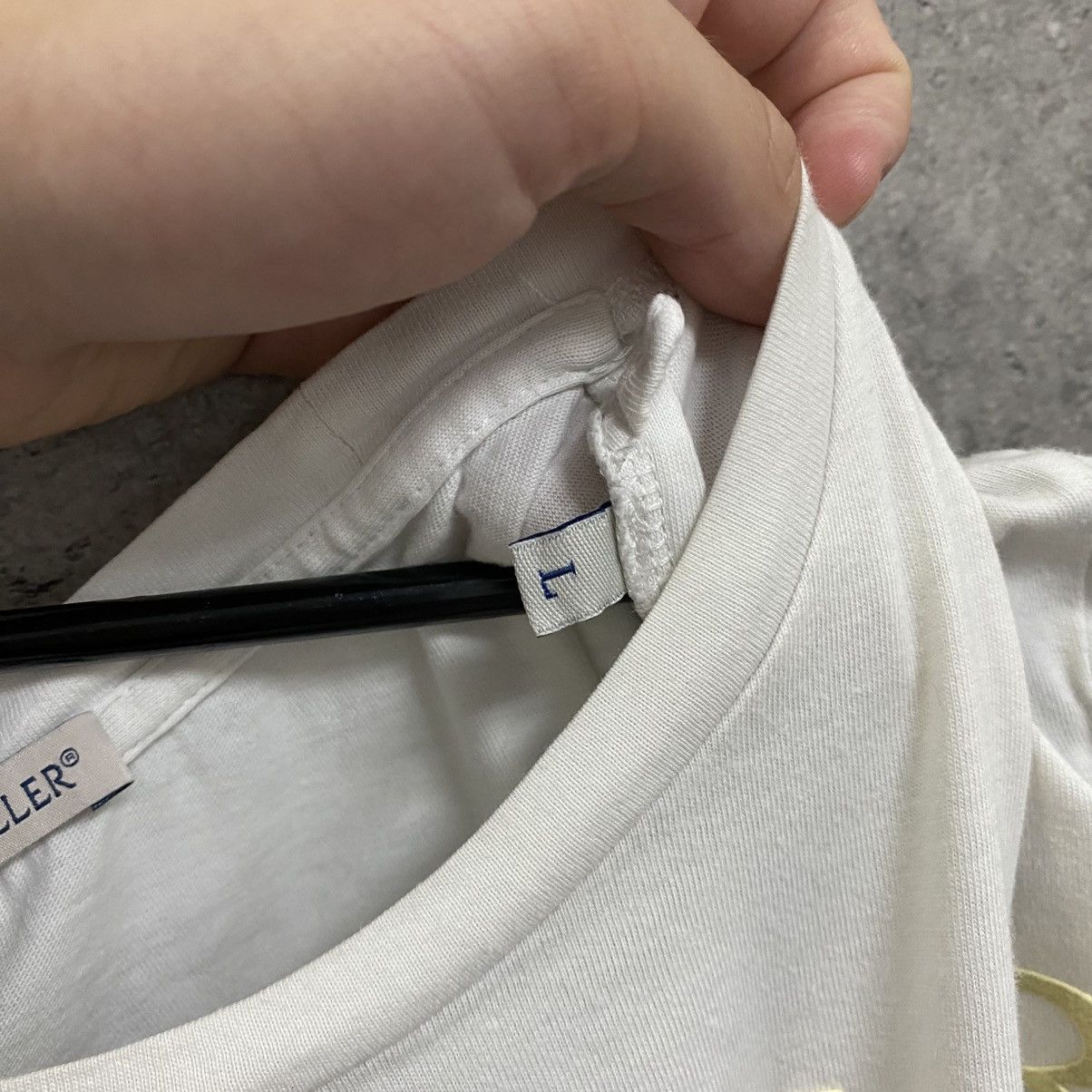 Moncler Moncler T-Shirt Size US L / EU 52-54 / 3 - 8 Thumbnail