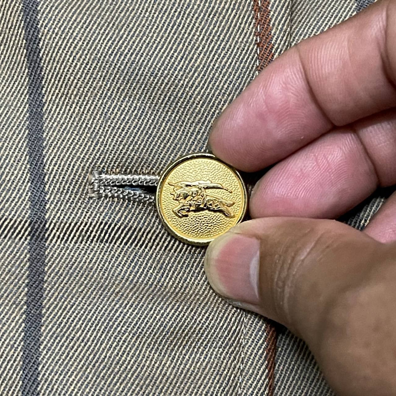 Burberry Vintage 90's Burberry Gold Button Wool Coat Size S / US 4 / IT 40 - 5 Thumbnail