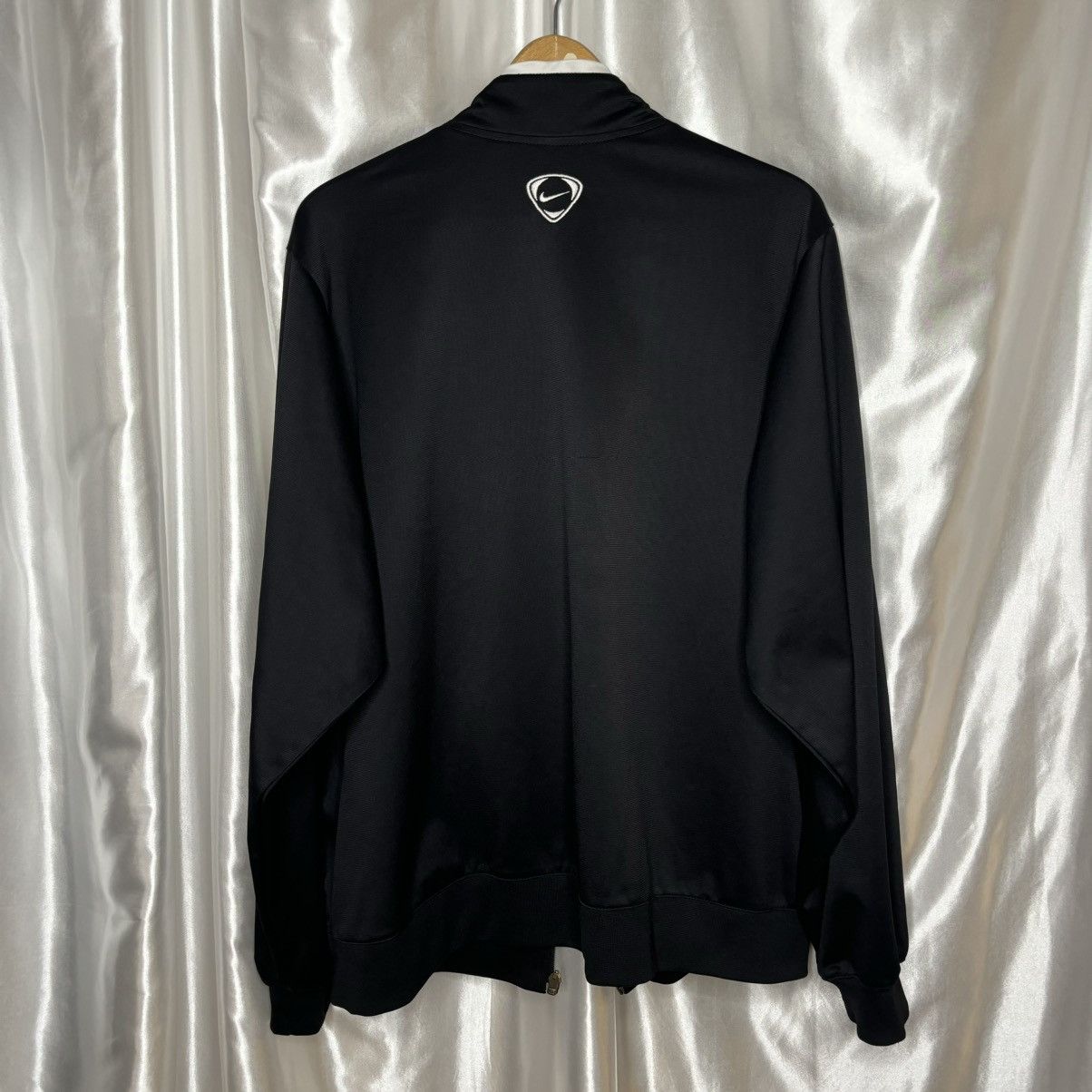 Nike vintage Nike zip sweatshirt with zipper black logo Size US L / EU 52-54 / 3 - 6 Thumbnail