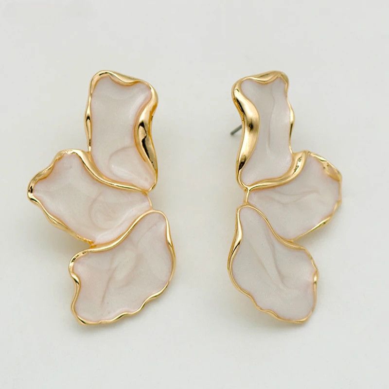 Other Irregular Metal Cream Eanmel Petal Post Earrings Size ONE SIZE - 2 Thumbnail