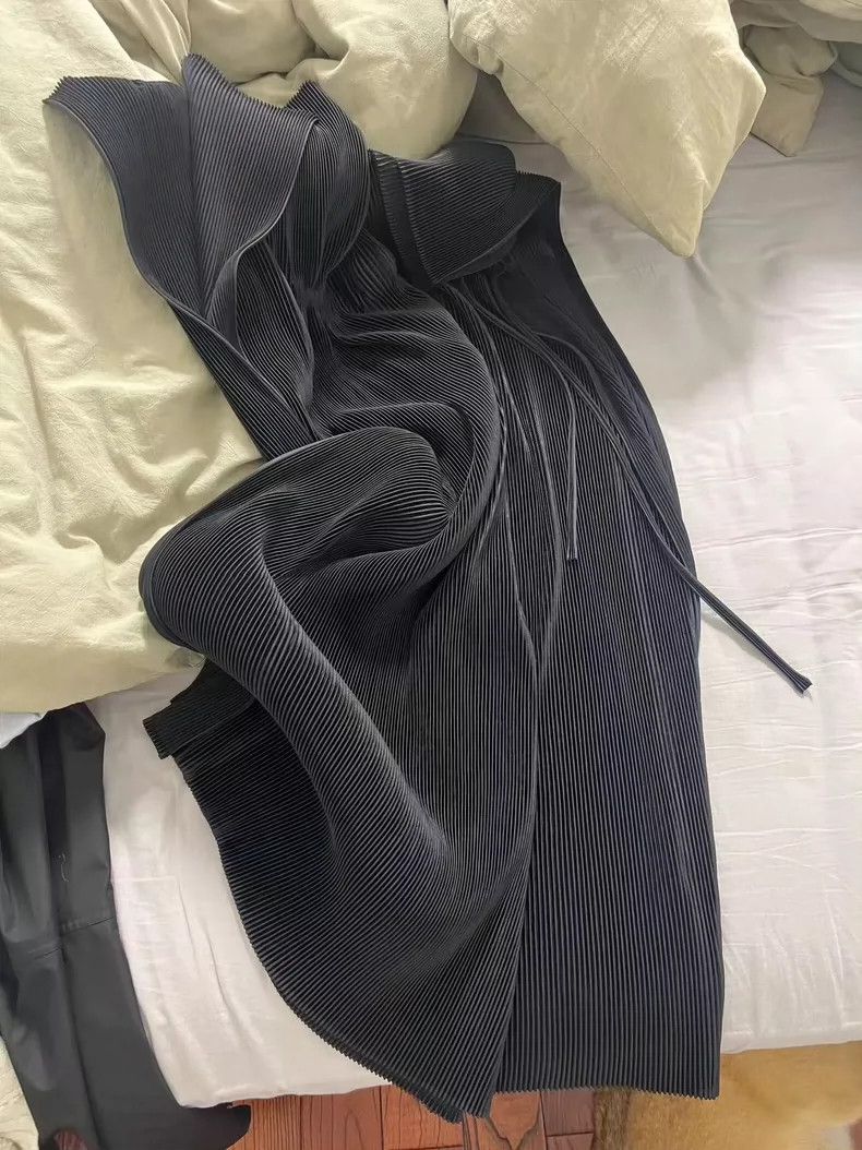 Issey Miyake issey miyake size:2 Kelp wears two dresses 2506-Nextarrow Size XXS / US 00 / IT 34 - 1 Thumbnail