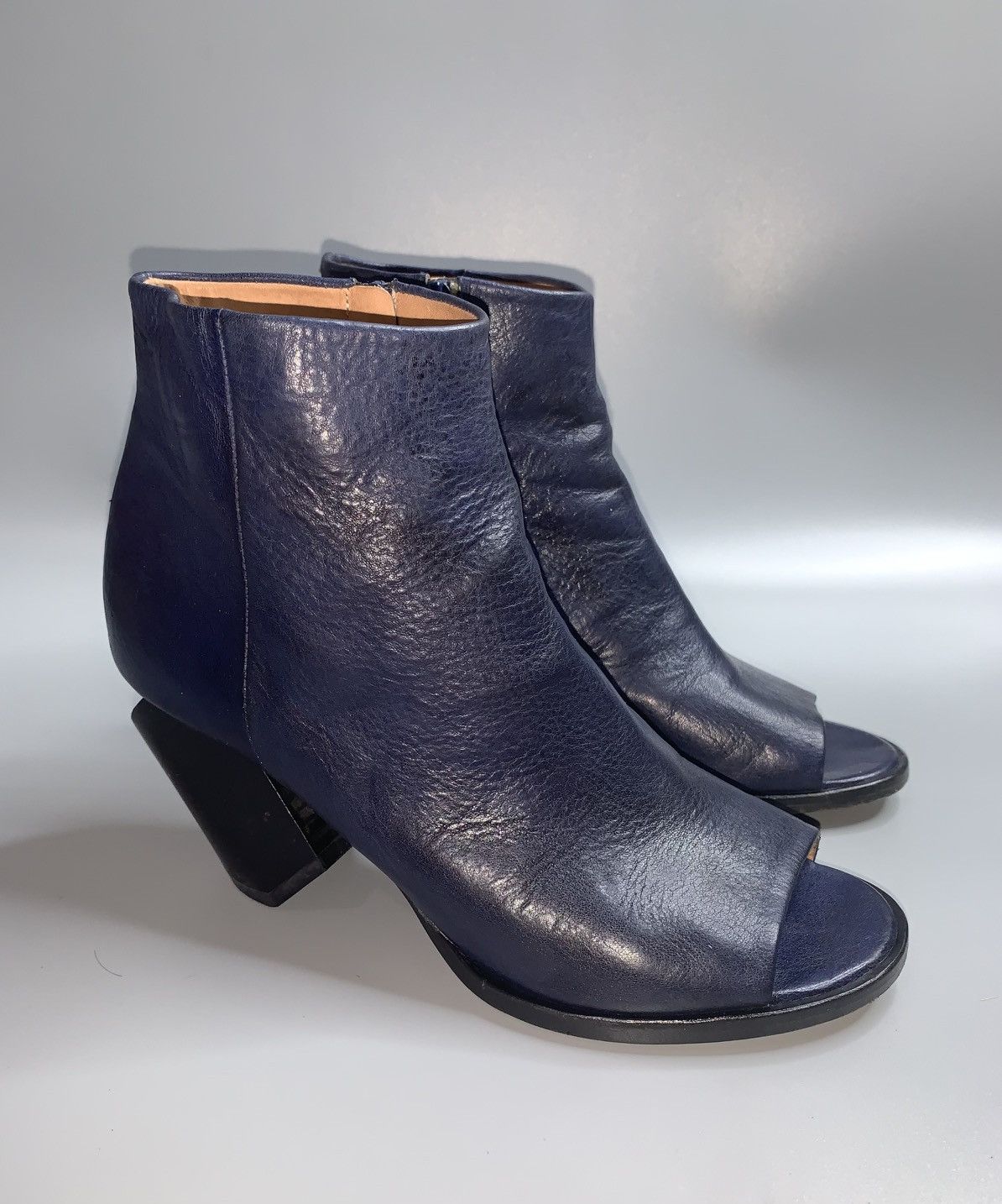 Maison Margiela Maison Margiela Open Toe Ankle Boots Size US 6 / IT 36 - 1 Thumbnail