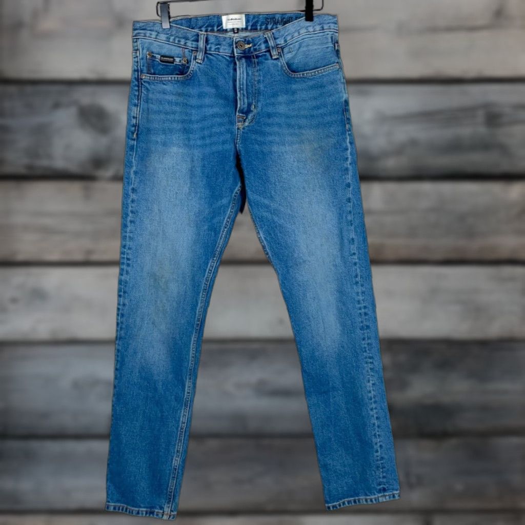 Quiksilver VINTAGE Quiksilver Straight Leg Jeans Men's 36 x 32 Blue Denim Y2K Skater Grunge Size US 34 / EU 50 - 1 Thumbnail