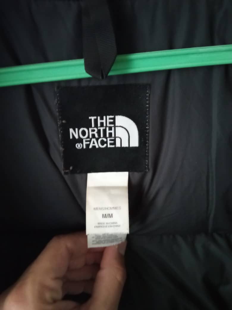 The North Face Vintage The North Face 700 Puffer Jacket Nuptse 00s Size US M / EU 48-50 / 2 - 5 Thumbnail