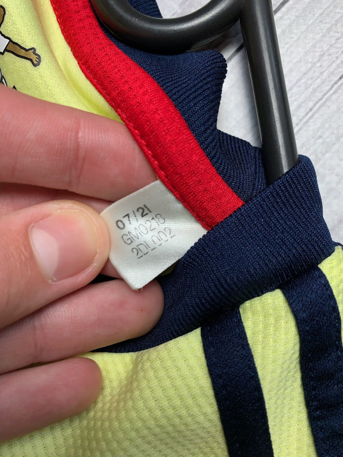 Adidas × Vintage Adidas arsenal soccer jersey lemon yellow rare away size M Size US M / EU 48-50 / 2 - 3 Thumbnail